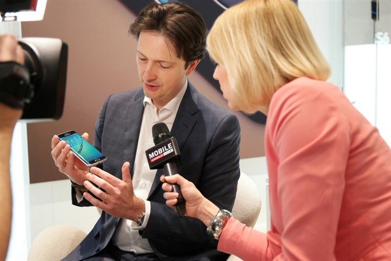 Samsung Galaxy S6 edge Named Best in Show at Mobile World Congress 2015